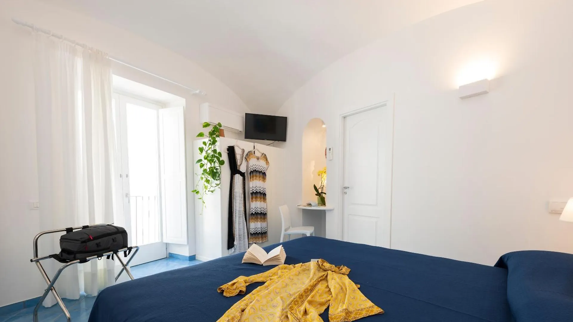 Secret Amalfi - Your Stay In Downtown Amalfi Dom wakacyjny